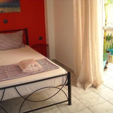 Kalamata Home, Marina Exteriör bild